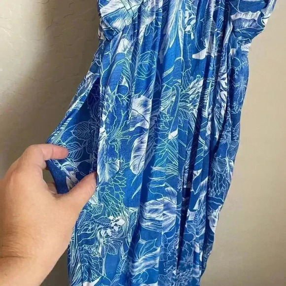 Maaji Floral Print Cover Up Jumpsuit Size Medium - Picture 9 of 16